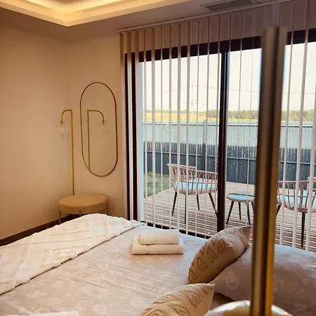 Moderne Privee Avec Piscine, Vue Montagne 3 Villa *