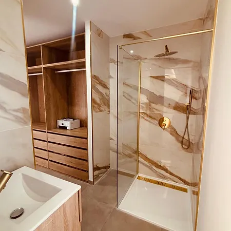 Moderne Privee Avec Piscine, Vue Montagne 3 别墅 Pennautier